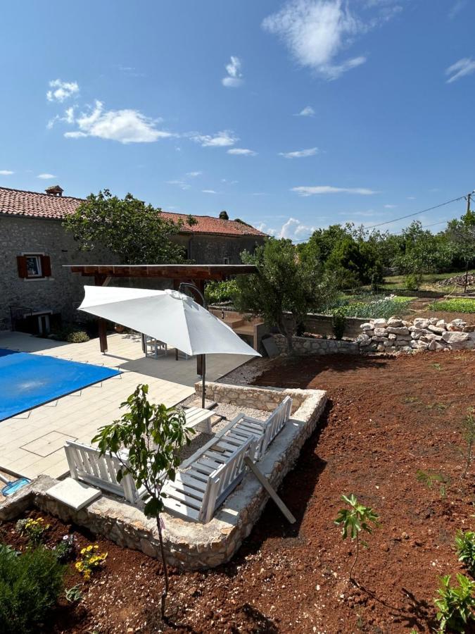 Bonvivan House Diminici Bagian luar foto